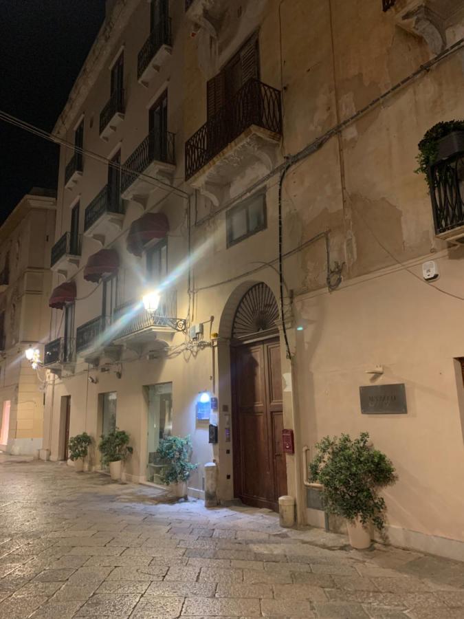 Albachiara Suite Rooms - City Center Trapani Ngoại thất bức ảnh