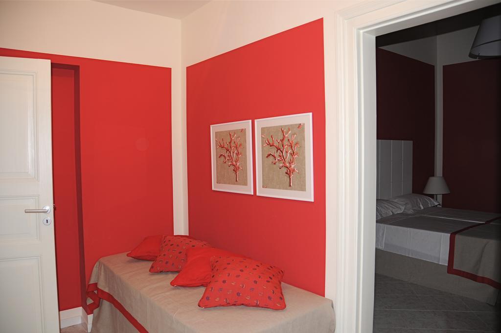 Albachiara Suite Rooms - City Center Trapani Phòng bức ảnh
